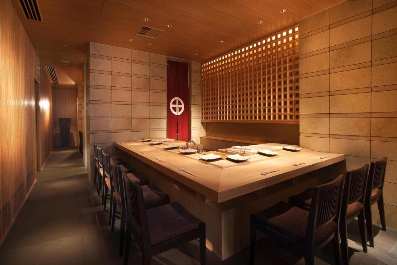 Oriental Hotel Kobe Buitenkant foto Interior of a restaurant
